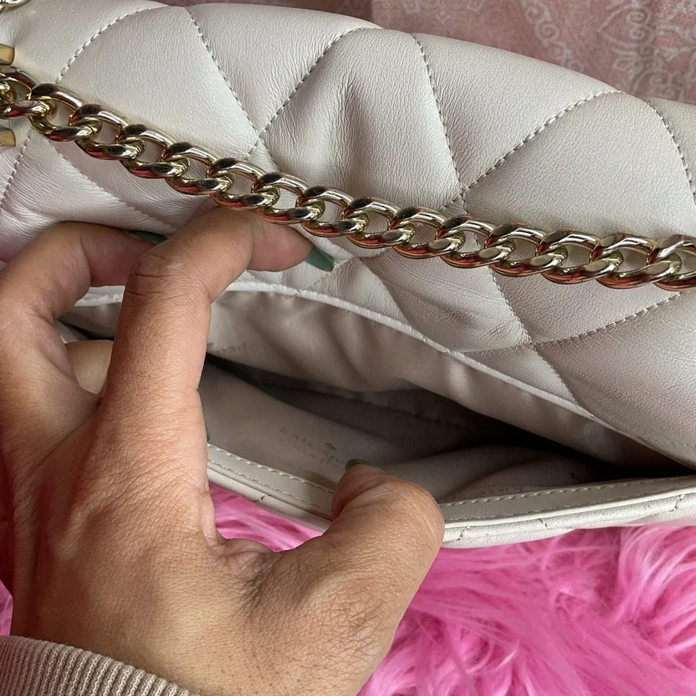 Kate Spade Quilted Cream Crossbody Bag Gold Chain Neutral Classic